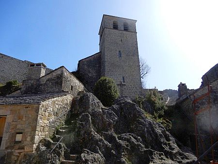 <CENTER><TABLE BORDER="0"><TBODY><COLDEFS><COLDEF><COLDEF><COLDEF></COLDEFS><ROWS