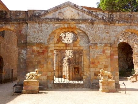 Abbaye de Fontfroide