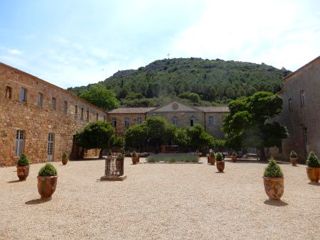 Abbaye de Fontfroide