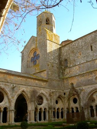 Abbaye de Fontfroide