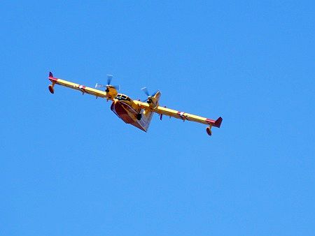 L�schflugzeug Typ Canadair