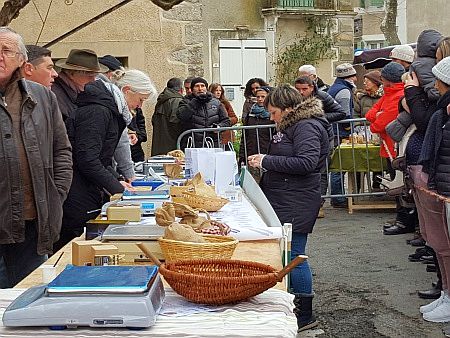 Verk�ufer und K�ufer m�ssen auch noch warten