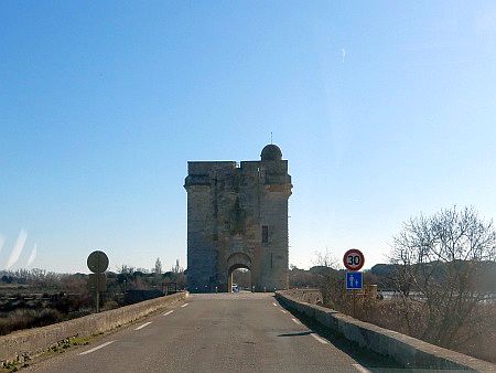 La Tour Carbonni�re