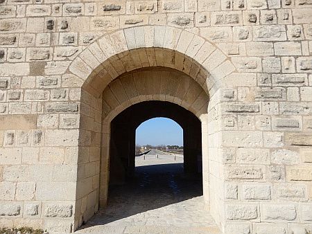 La Tour Carbonni�re