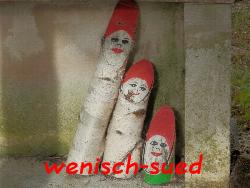 Gartenzwerg-Familie im Perigord